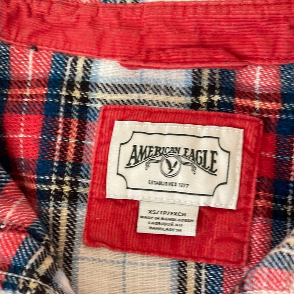 American Eagle women’s flannels - Picture 2 of 3